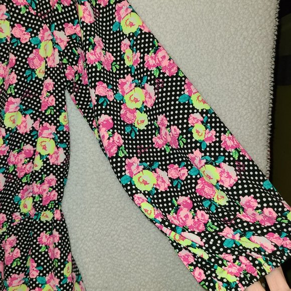 Betsey Johnson Long Sleeve Blouse Puffy Elastic Sleeve XL Black Pink Floral Whit - Picture 4 of 6